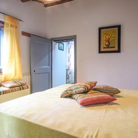 2 Bedroom Cozy In