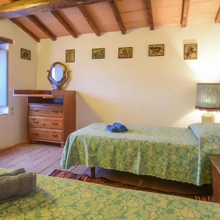 Feriehus 2 Bedroom Cozy In Paciano